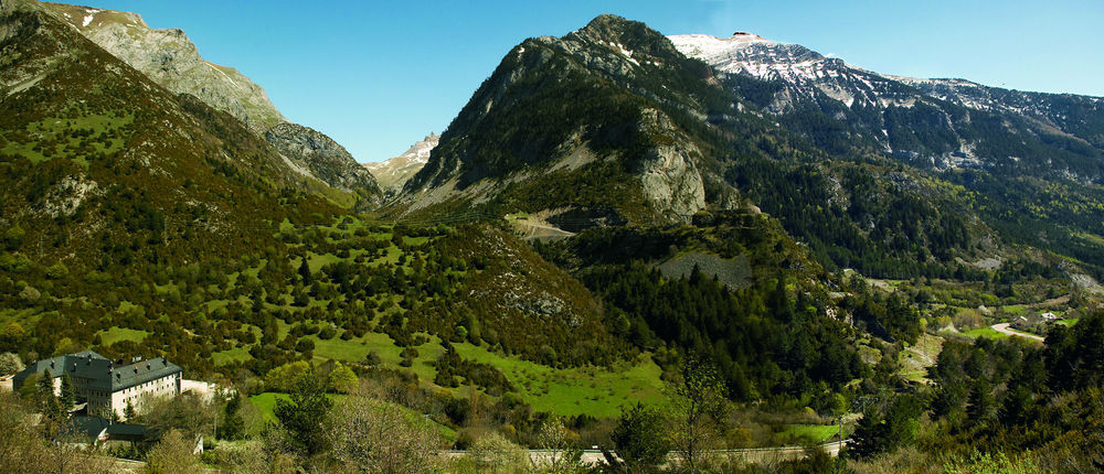 Hotel Santa Cristina Petit Spa Canfranc Eksteriør bilde