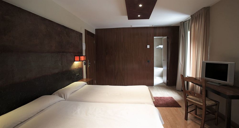 Hotel Santa Cristina Petit Spa Canfranc Eksteriør bilde