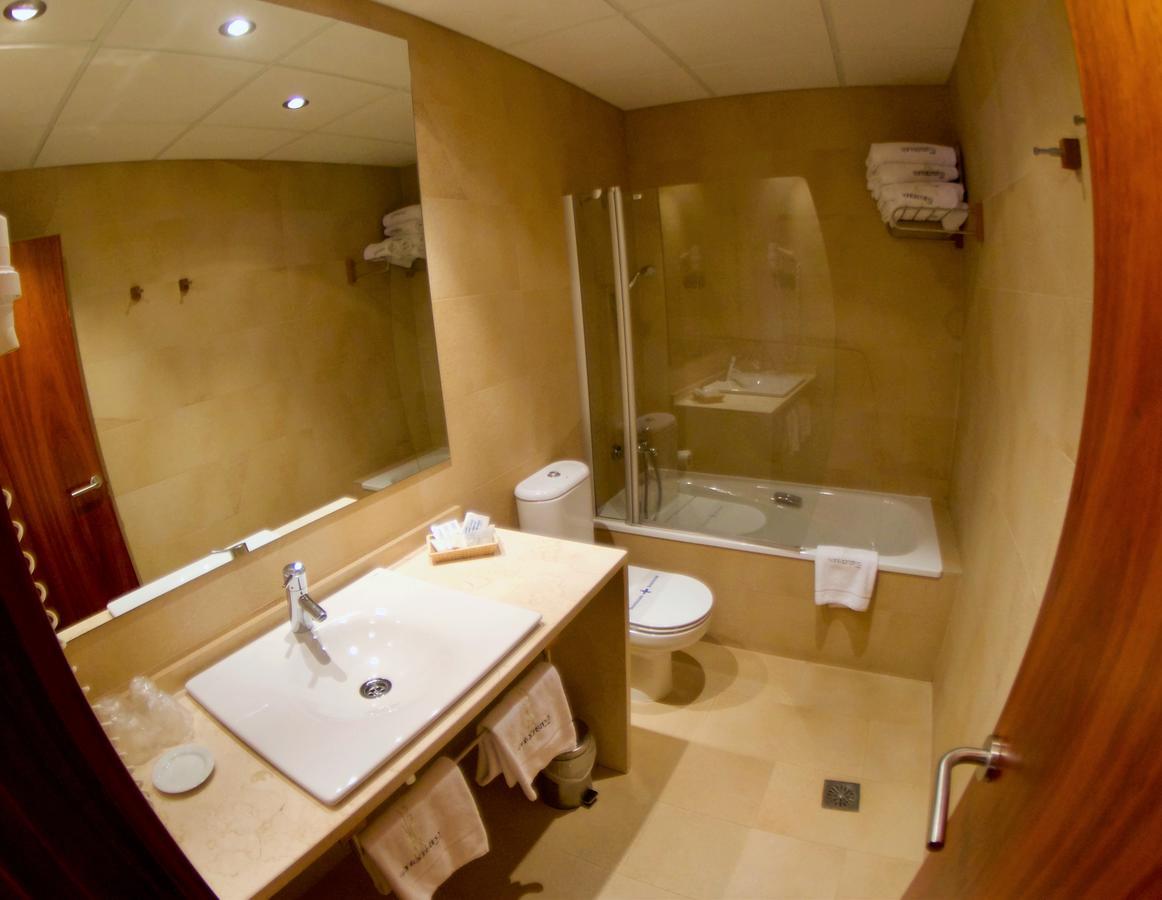 Hotel Santa Cristina Petit Spa Canfranc Eksteriør bilde